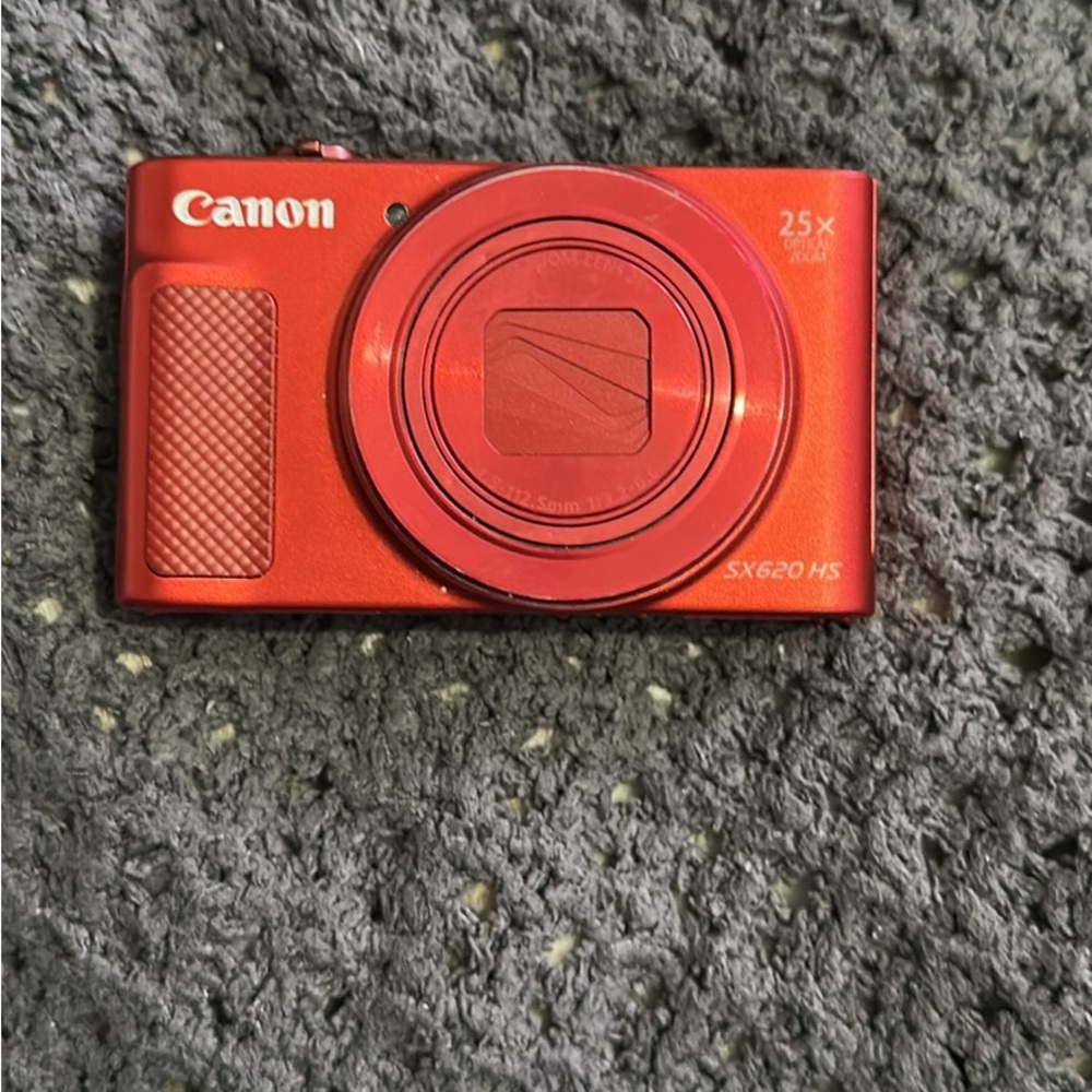 Canon Vibrant Red SX620 HS Digital Camera